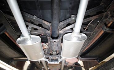 Chevrolet-Master-1934-Yellow-Burgundy-15