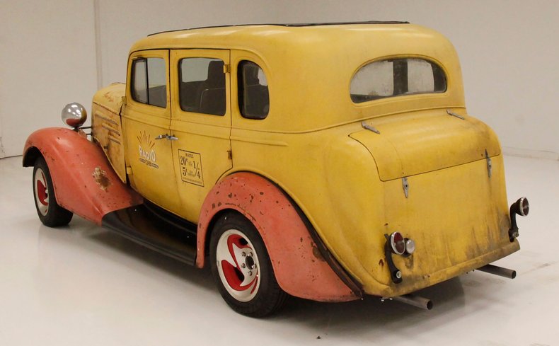 Chevrolet-Master-1934-Yellow-Burgundy-16