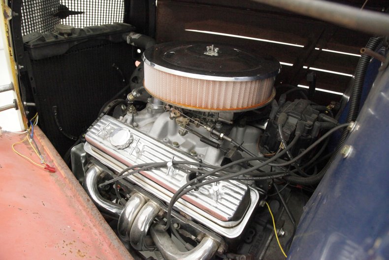 Chevrolet-Master-1934-Yellow-Burgundy-22