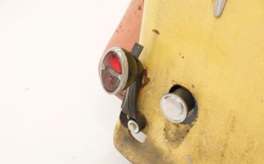 Chevrolet-Master-1934-Yellow-Burgundy-28