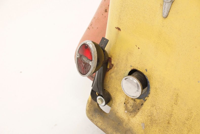 Chevrolet-Master-1934-Yellow-Burgundy-28