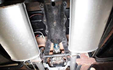 Chevrolet-Master-1934-Yellow-Burgundy-49