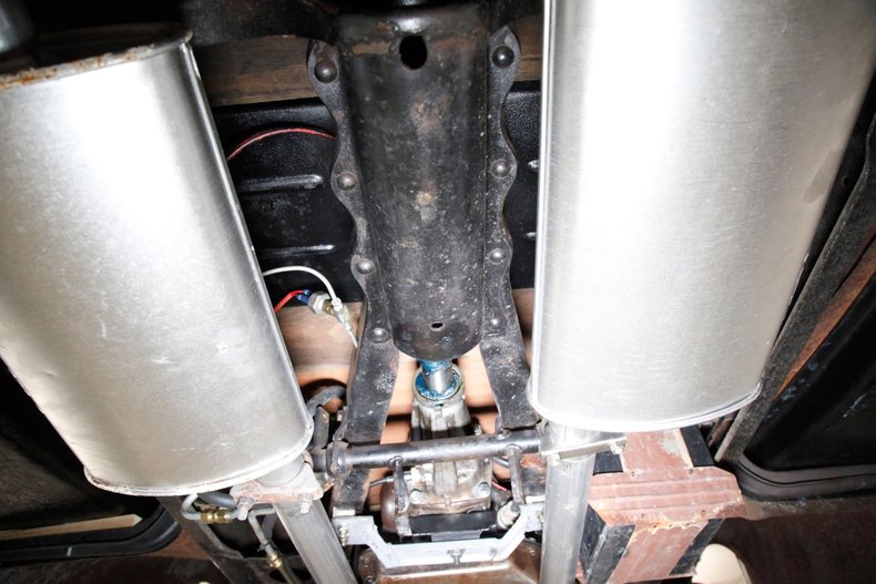 Chevrolet-Master-1934-Yellow-Burgundy-49