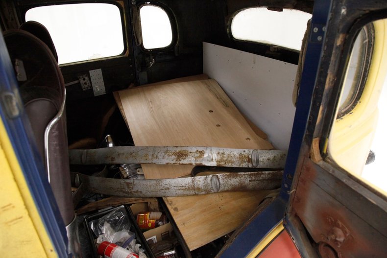 Chevrolet-Master-1934-Yellow-Burgundy-6