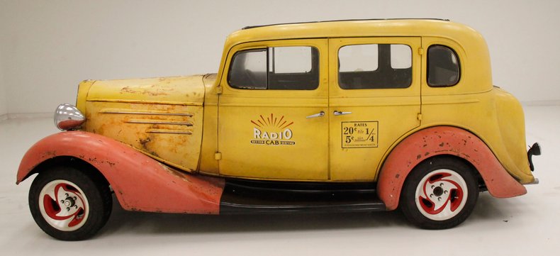 Chevrolet-Master-1934-Yellow-Burgundy
