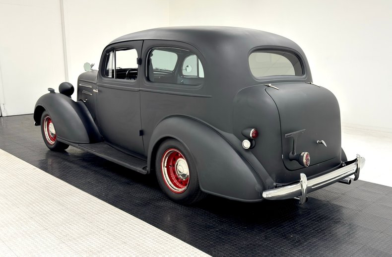 Chevrolet-Master-1935-Matte-Black-Light-Blue-2