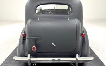 Chevrolet-Master-1935-Matte-Black-Light-Blue-3
