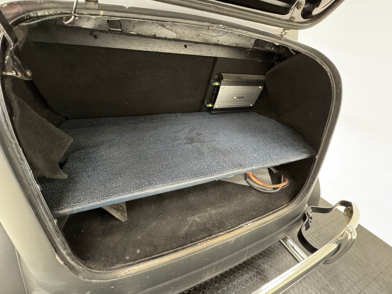 Chevrolet-Master-1935-Matte-Black-Light-Blue-30