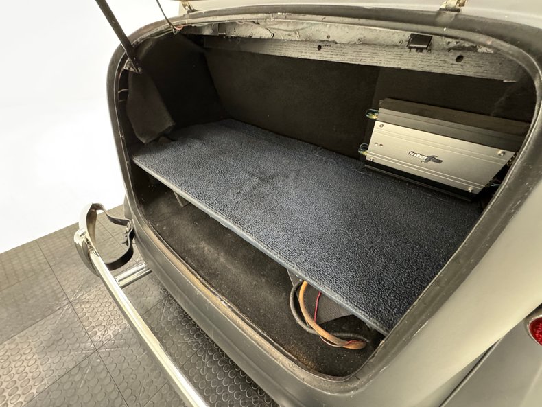 Chevrolet-Master-1935-Matte-Black-Light-Blue-35