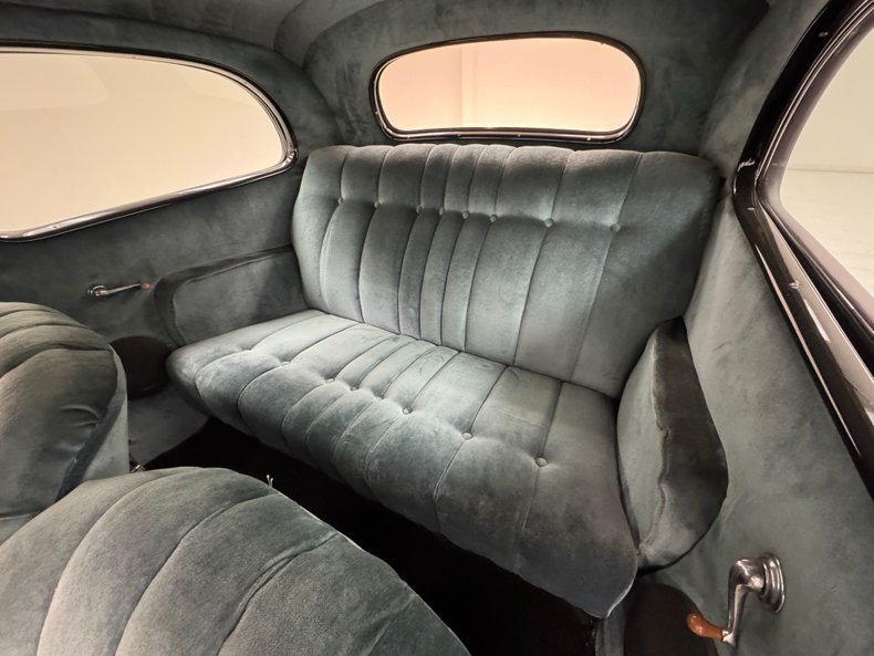 Chevrolet-Master-1935-Matte-Black-Light-Blue-38