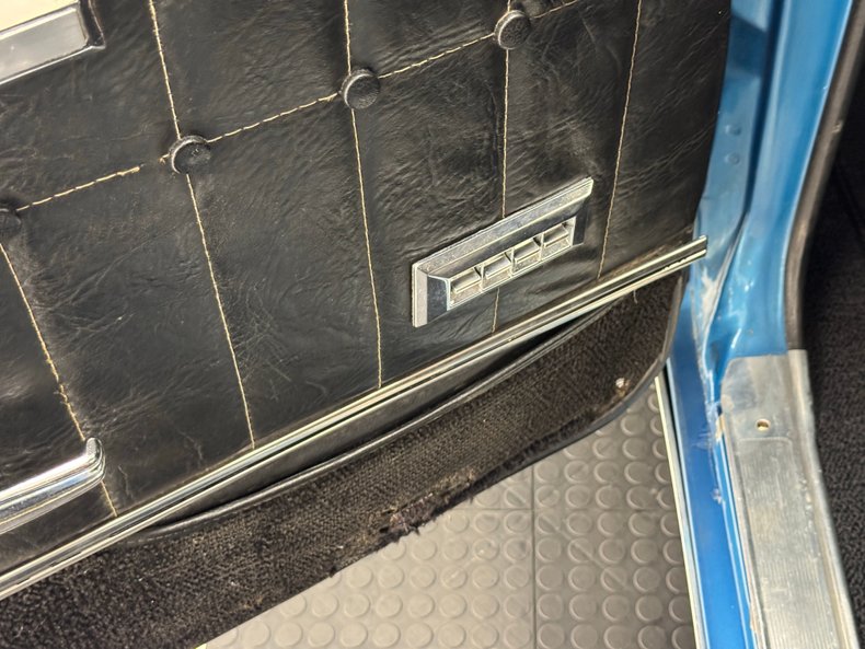 Chevrolet-Monte-carlo-1971-Mulsanne-Blue-Black-22