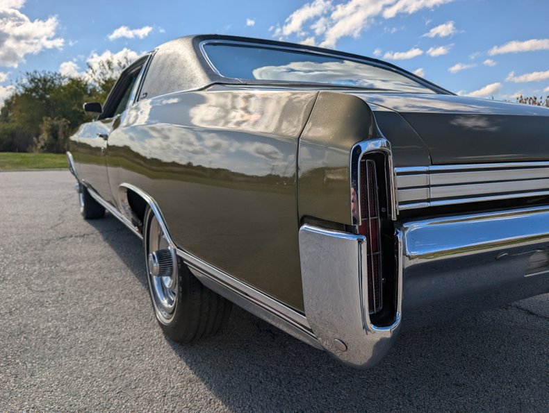 Chevrolet-Monte-carlo-1972-Golden-Brown-Metalli-Black-42
