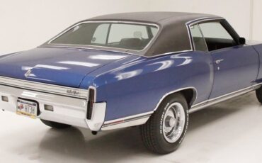 Chevrolet-Monte-carlo-1972-Medium-Blue-Metallic-Black-2