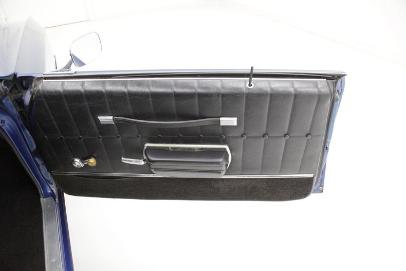 Chevrolet-Monte-carlo-1972-Medium-Blue-Metallic-Black-20