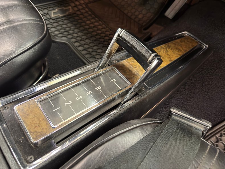 Chevrolet-Monte-carlo-1972-Oasis-Green-Black-12