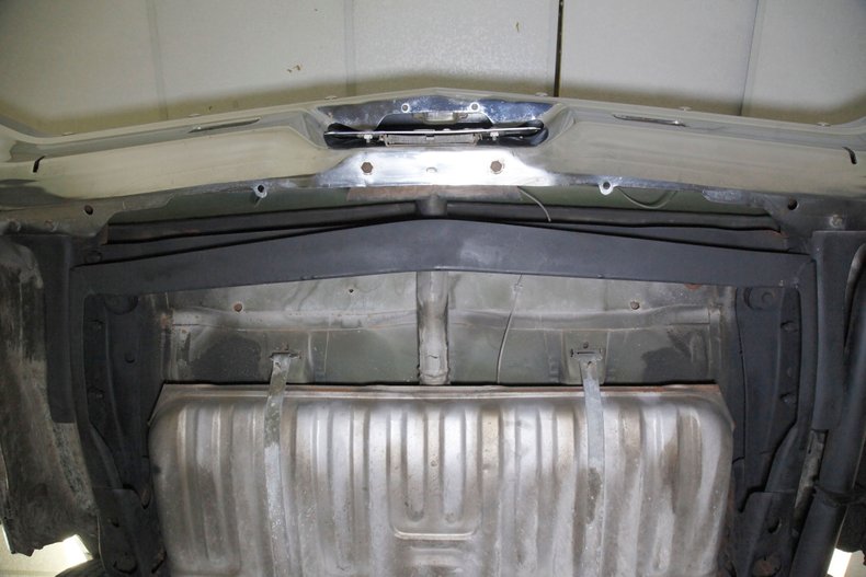 Chevrolet-Monte-carlo-1973-Dark-Green-Gold-Meta-Light-Neutral-43