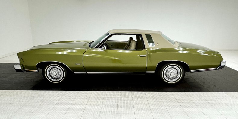 Chevrolet-Monte-carlo-1973-Dark-Green-Gold-Meta-Light-Neutral