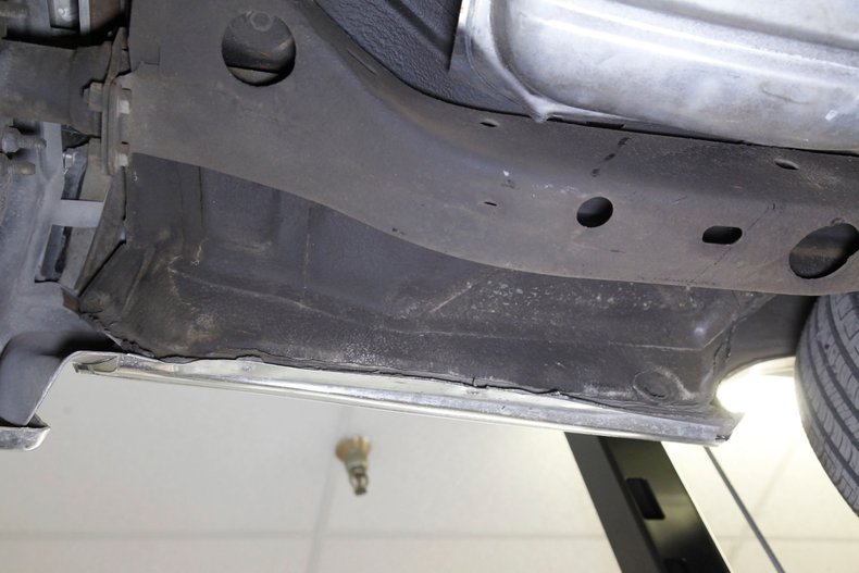 Chevrolet-Monte-carlo-1974-Silver-Taupe-Metalli-Black-3