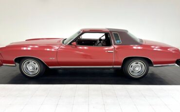 Chevrolet-Monte-carlo-1976-Firethorn-Red-Metall-Dark-Mahogany