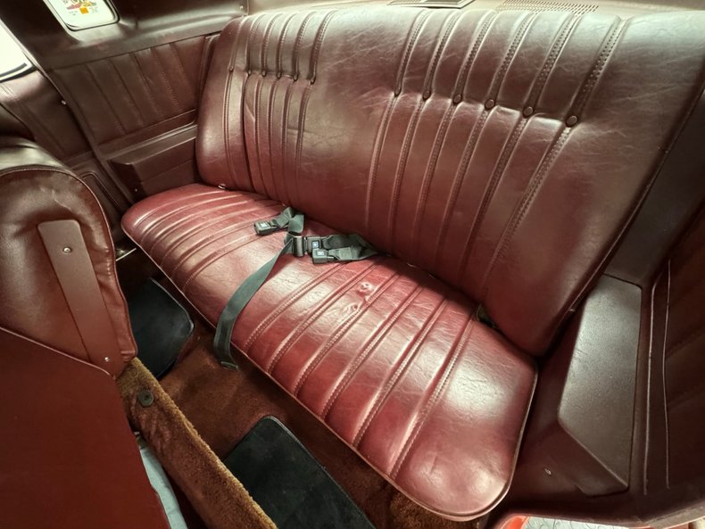 Chevrolet-Monte-carlo-1976-Firethorn-Red-Metall-Dark-Mahogany-4