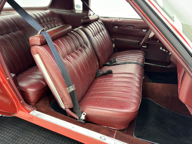 Chevrolet-Monte-carlo-1976-Firethorn-Red-Metall-Dark-Mahogany-6