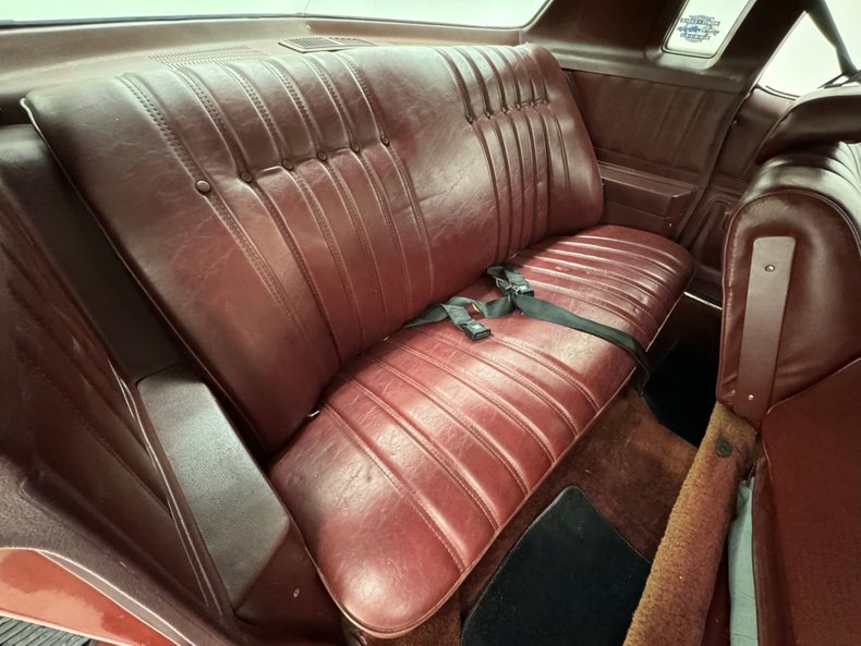 Chevrolet-Monte-carlo-1976-Firethorn-Red-Metall-Dark-Mahogany-8