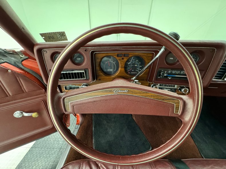 Chevrolet-Monte-carlo-1976-Firethorn-Red-Metall-Dark-Mahogany-9