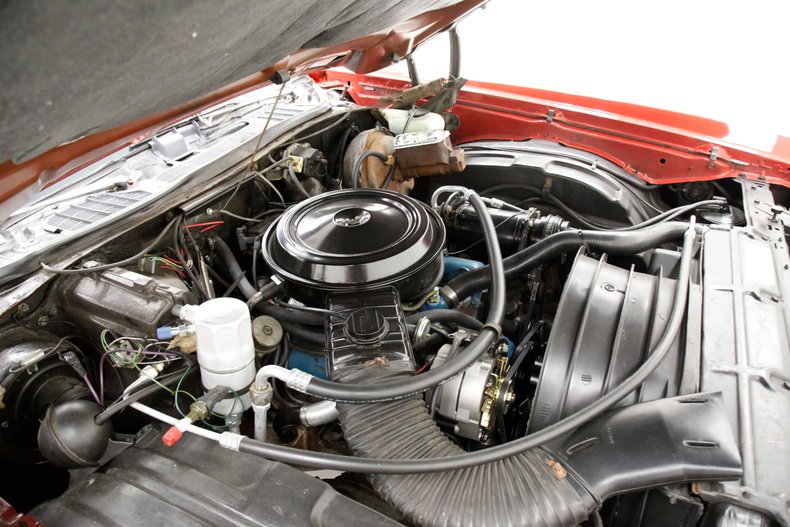 Chevrolet-Monte-carlo-1977-Red-Black-10