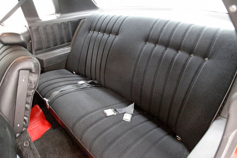 Chevrolet-Monte-carlo-1977-Red-Black-22