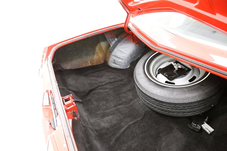 Chevrolet-Monte-carlo-1977-Red-Black-23