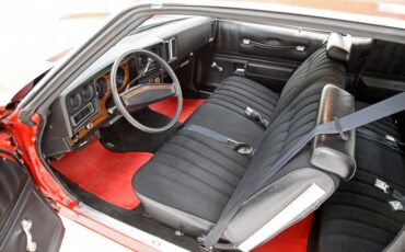 Chevrolet-Monte-carlo-1977-Red-Black-25