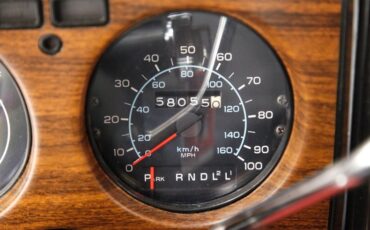 Chevrolet-Monte-carlo-1977-Red-Black-27