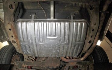 Chevrolet-Monte-carlo-1977-Red-Black-36