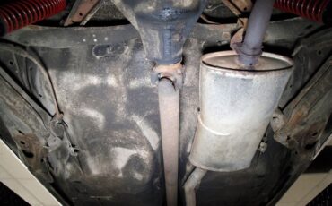 Chevrolet-Monte-carlo-1977-Red-Black-40