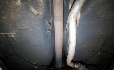 Chevrolet-Monte-carlo-1977-Red-Black-44