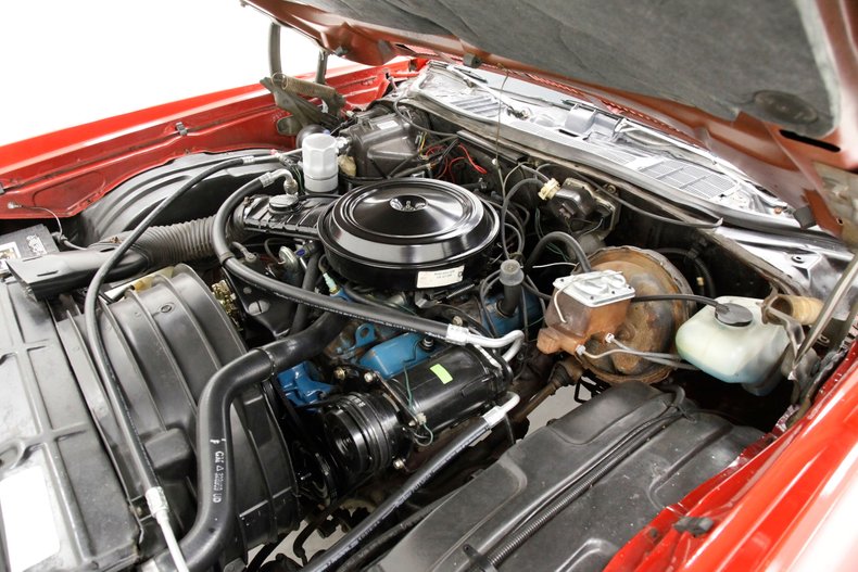 Chevrolet-Monte-carlo-1977-Red-Black-5