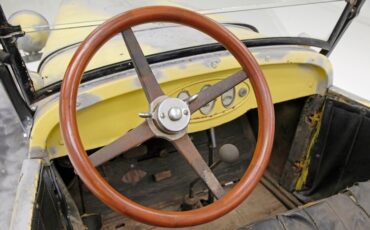 Chevrolet-National-1928-Yellow-Black-27