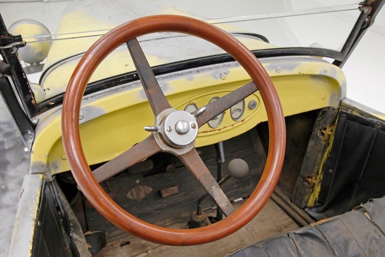 Chevrolet-National-1928-Yellow-Black-27