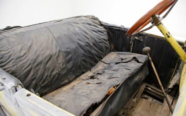 Chevrolet-National-1928-Yellow-Black-32