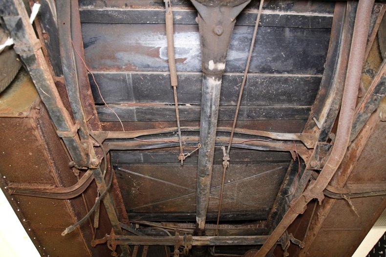 Chevrolet-National-1928-Yellow-Black-34