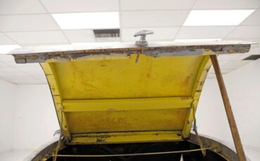 Chevrolet-National-1928-Yellow-Black-38