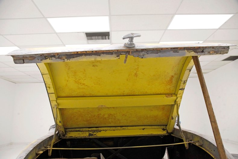 Chevrolet-National-1928-Yellow-Black-38