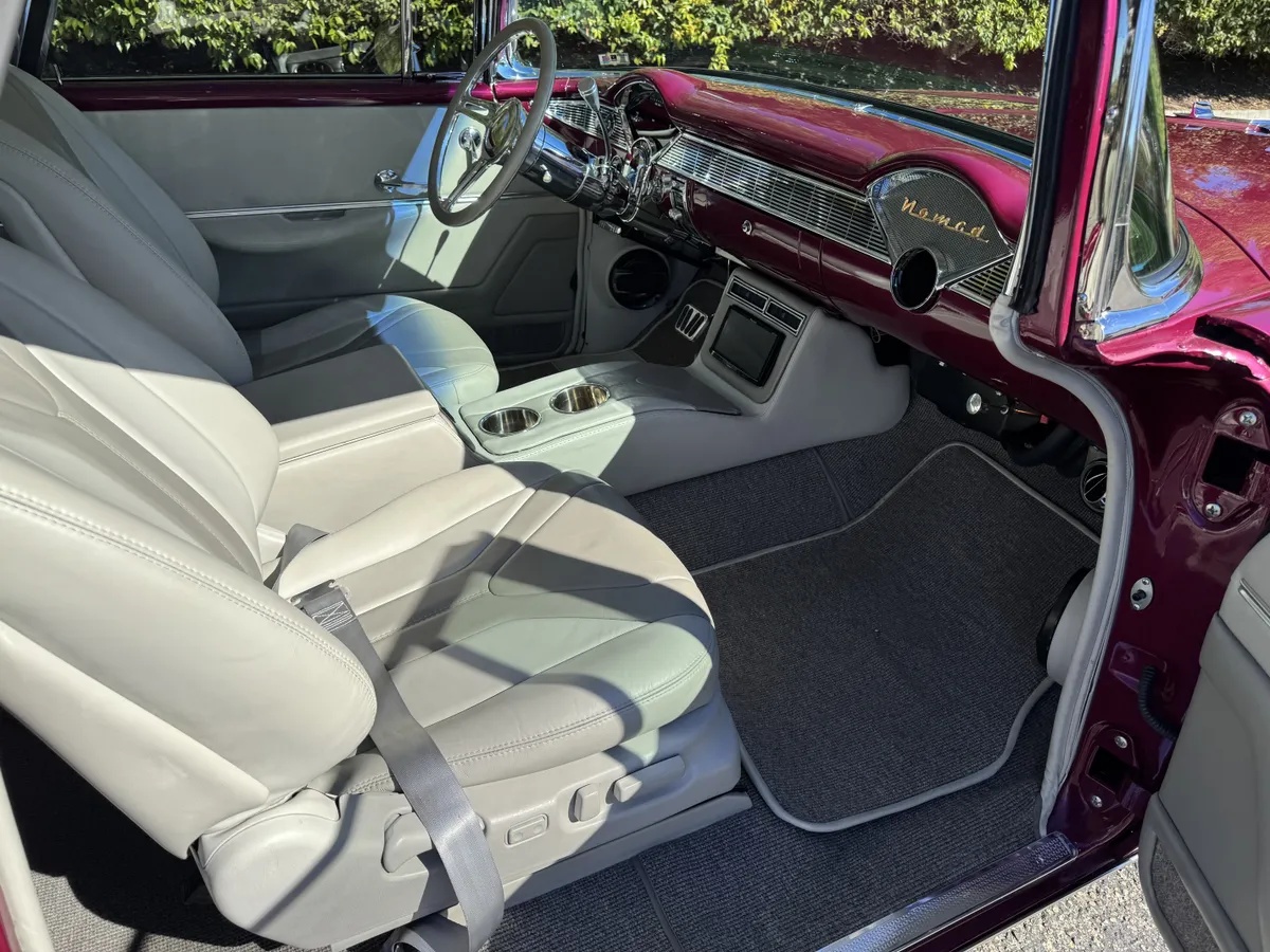 Chevrolet-Nomad-1956-Ivory-amp-Dust-Plum-Gray-Leather-2