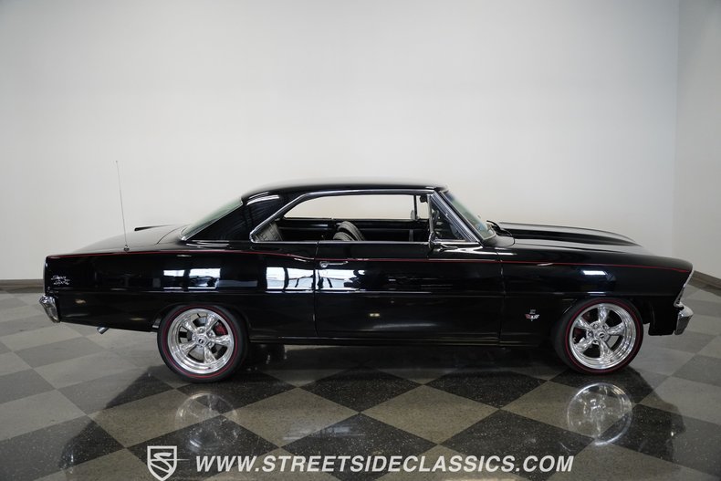 Chevrolet-Nova-1967-Black-Black-18