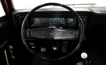 Chevrolet-Nova-1970-Cranberry-Red-Black-13