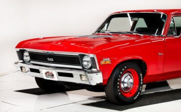 Chevrolet-Nova-1970-Cranberry-Red-Black-15