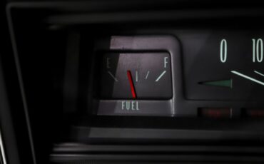 Chevrolet-Nova-1970-Cranberry-Red-Black-16