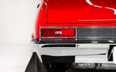 Chevrolet-Nova-1970-Cranberry-Red-Black-32