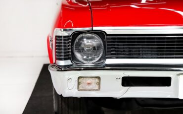 Chevrolet-Nova-1970-Cranberry-Red-Black-34