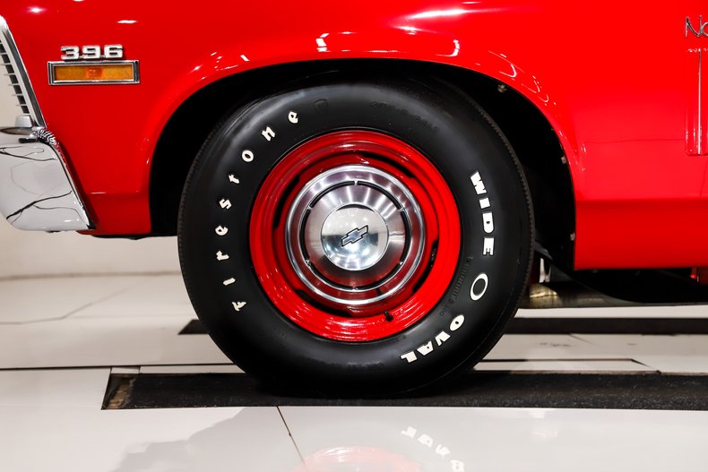 Chevrolet-Nova-1970-Cranberry-Red-Black-41